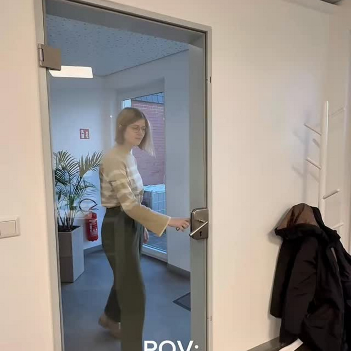 Das Karnevalswochenende steht vor der Tür – Wir wünschen euch viel Spaß! 🎉
Bei uns in der Firma ist die Vorfreude auf... Das Karnevalswochenende steht vor der Tür – Wir wünschen euch viel Spaß! 🎉
Bei uns in der Firma ist die Vorfreude auf...